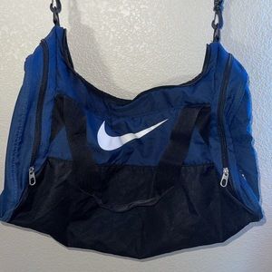 nike dark blue duffel bag